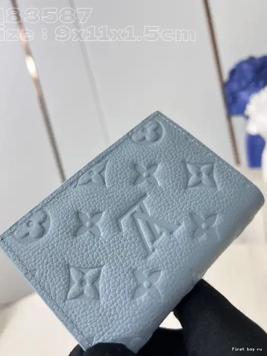 First bag ru Lisa - LOUIS 9*11.5*1.5CM Wallet VUITTON 0507